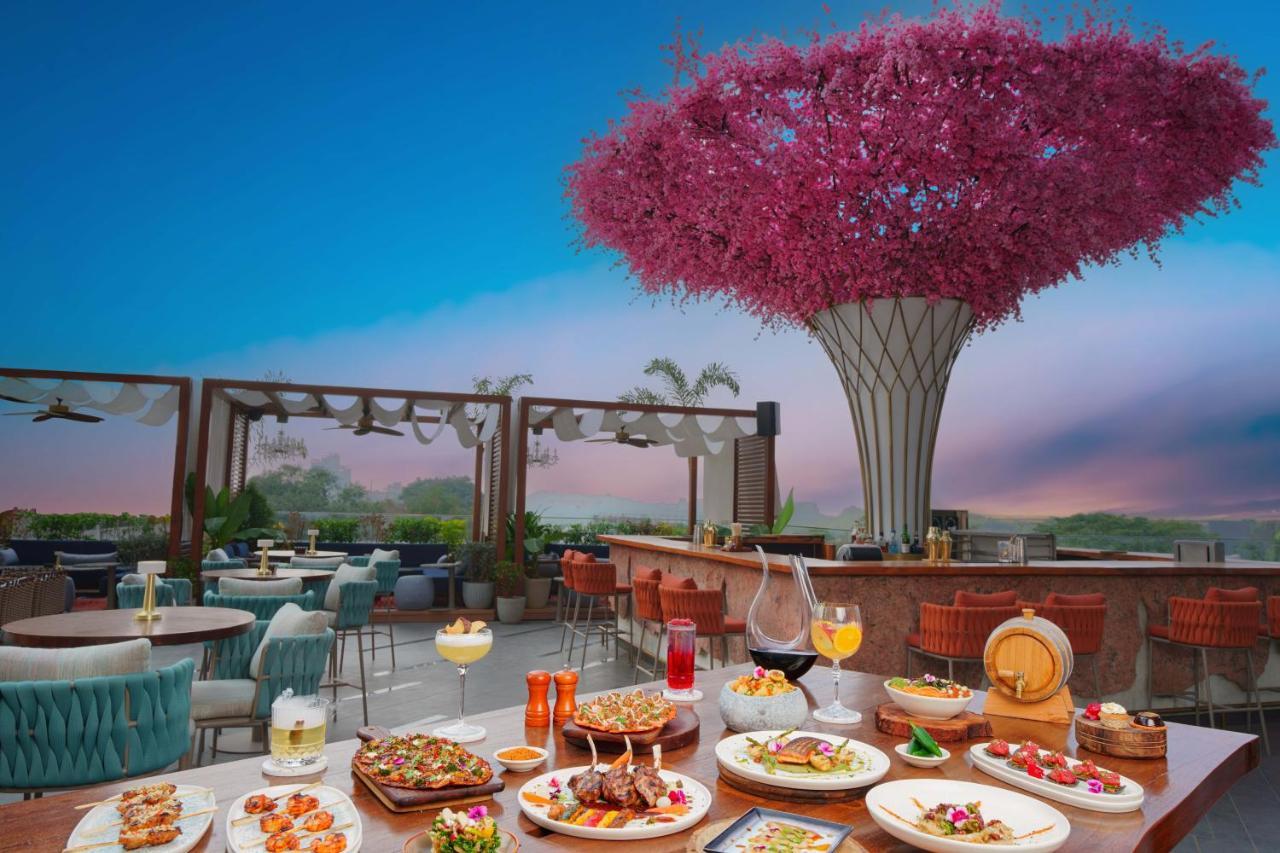 The Westin Pune Koregaon Park מראה חיצוני תמונה