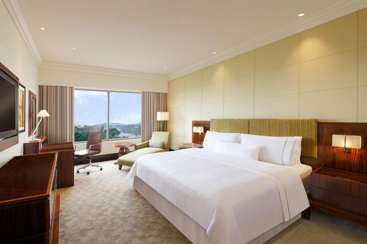 The Westin Pune Koregaon Park מראה חיצוני תמונה